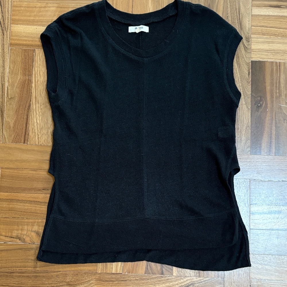 Madewell Classic Black sleeveless sweater XS linen
